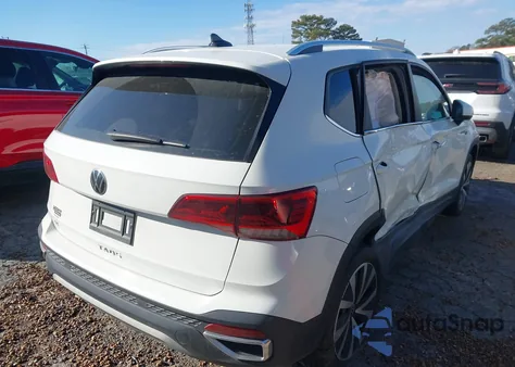 2024 Volkswagen Taos 1.5T Se z USA, uszkodzony, nr VIN 3VVSX7B26RM002407